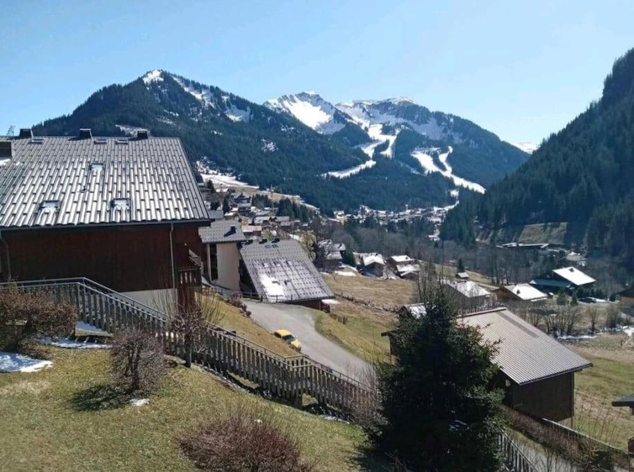 Studio 2 A 4 Pers Proximite Immediate Du Centre Chatel Bagian luar foto